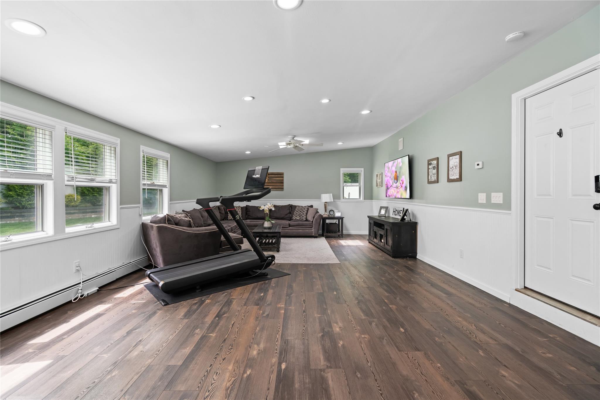 79 Birch Street, Lake Grove, New York image 18