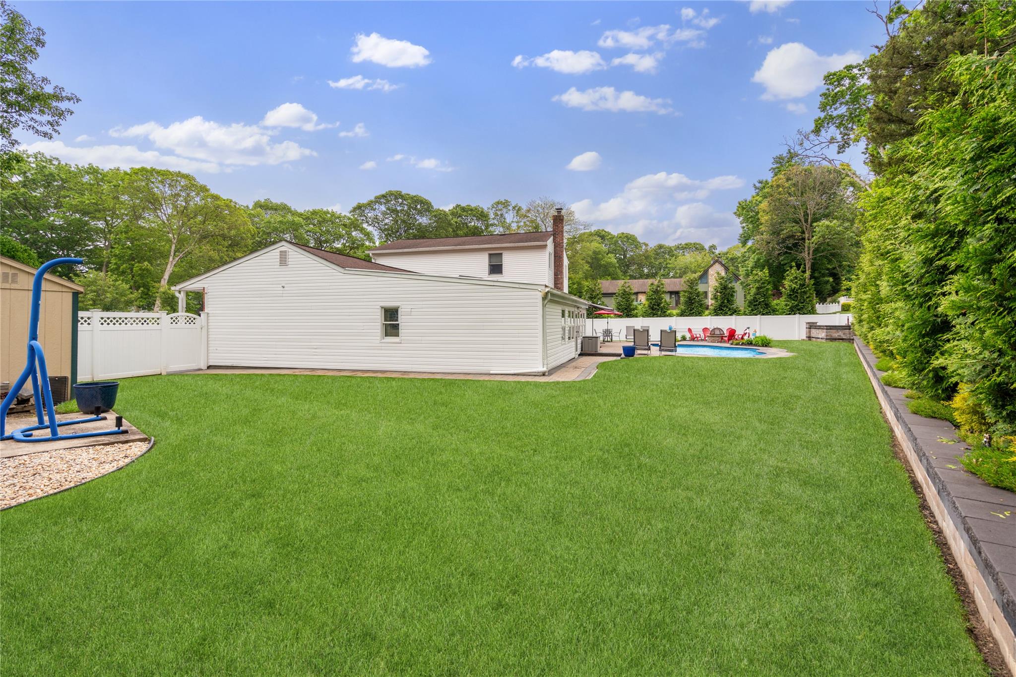 79 Birch Street, Lake Grove, New York image 37