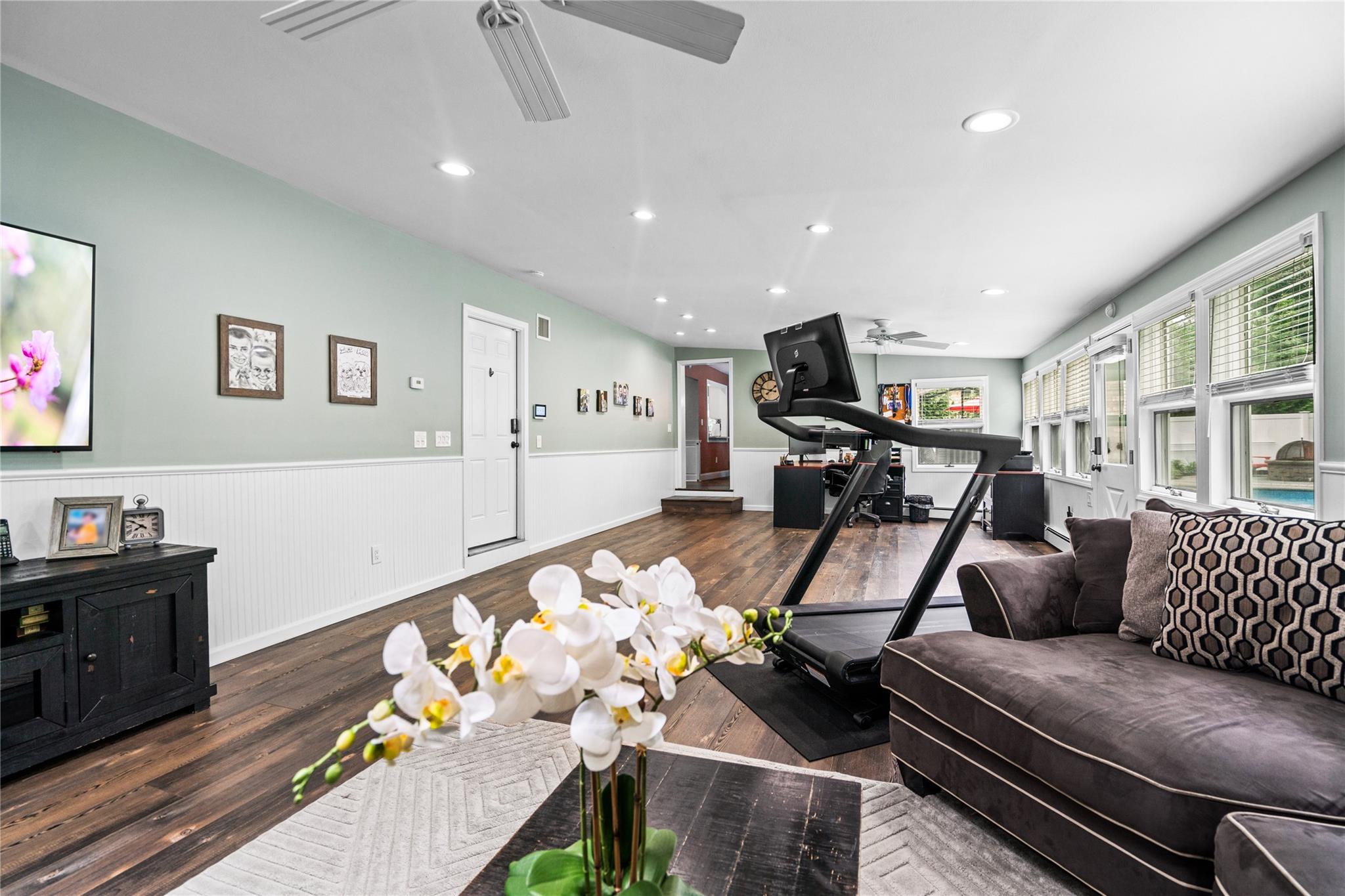 79 Birch Street, Lake Grove, New York image 21