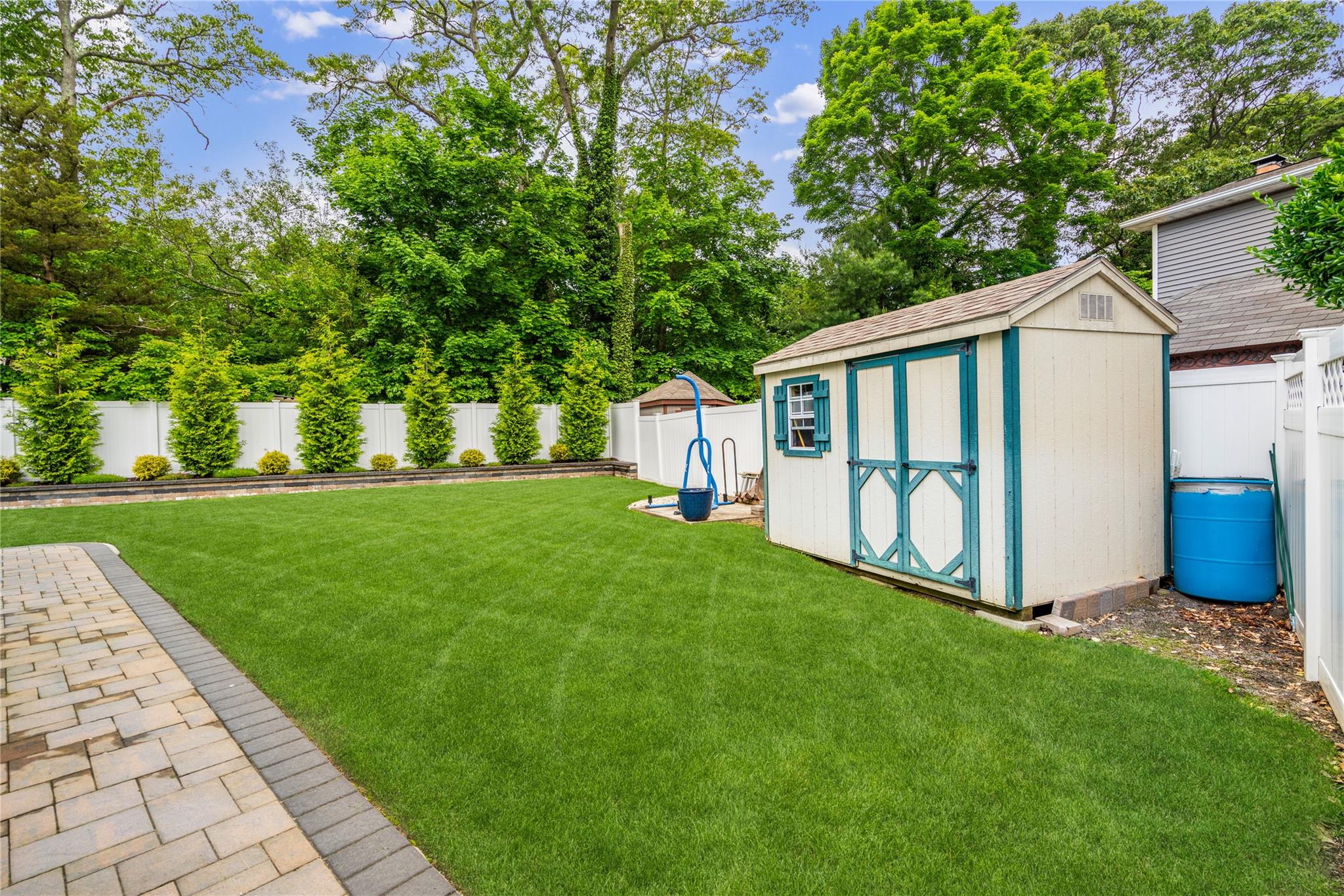 79 Birch Street, Lake Grove, New York image 36