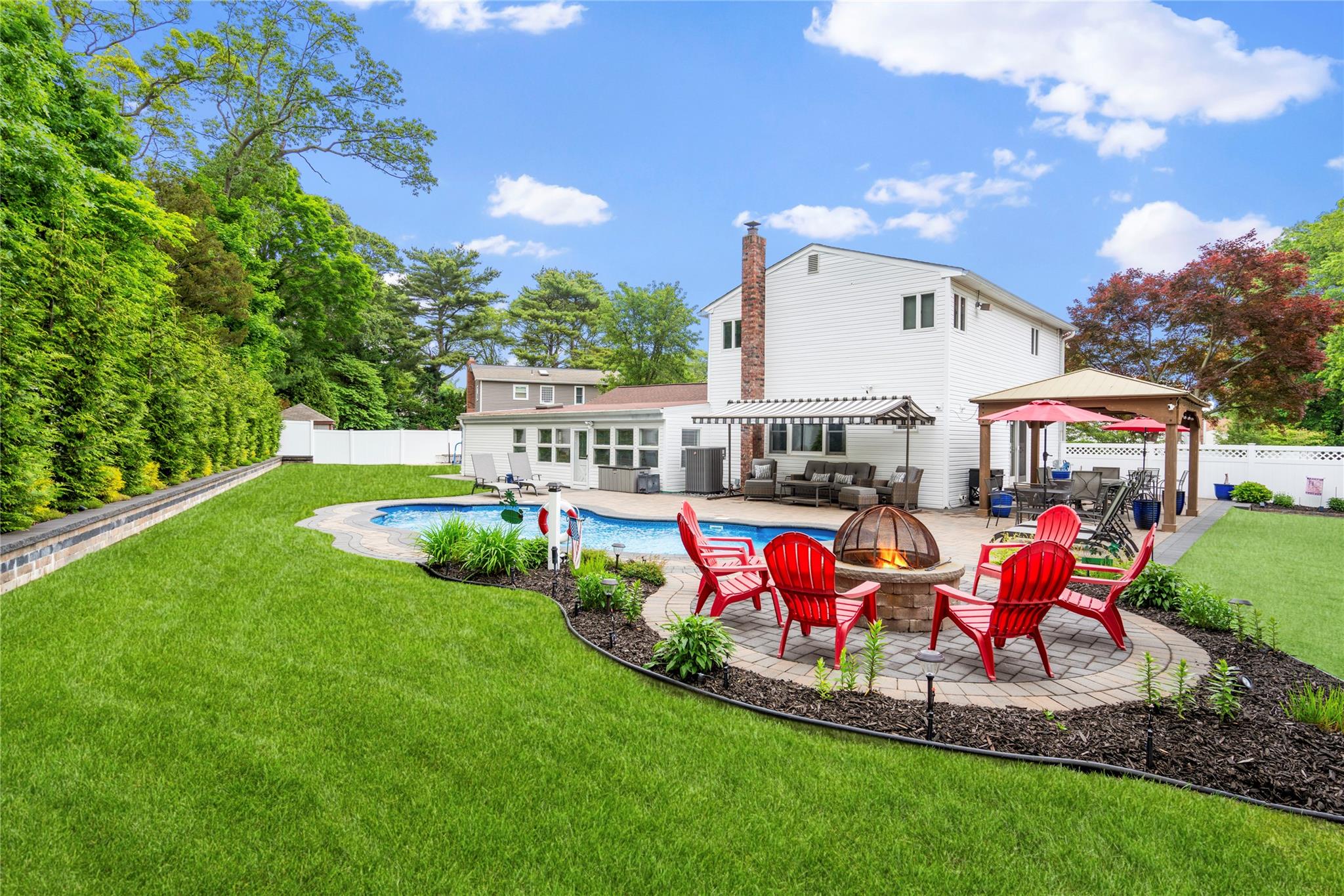 79 Birch Street, Lake Grove, New York image 41
