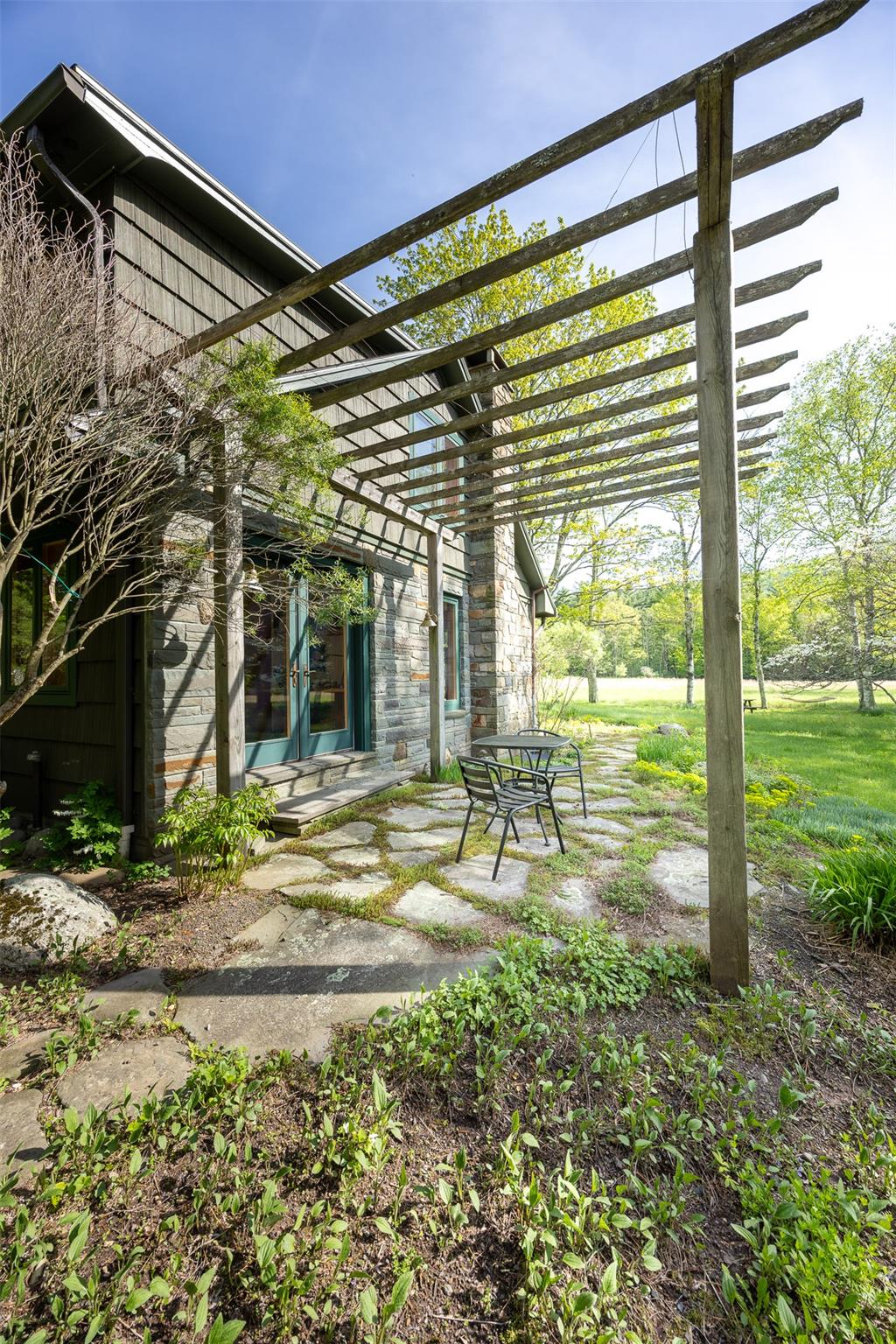 11 Louie Way, Woodstock, New York image 29