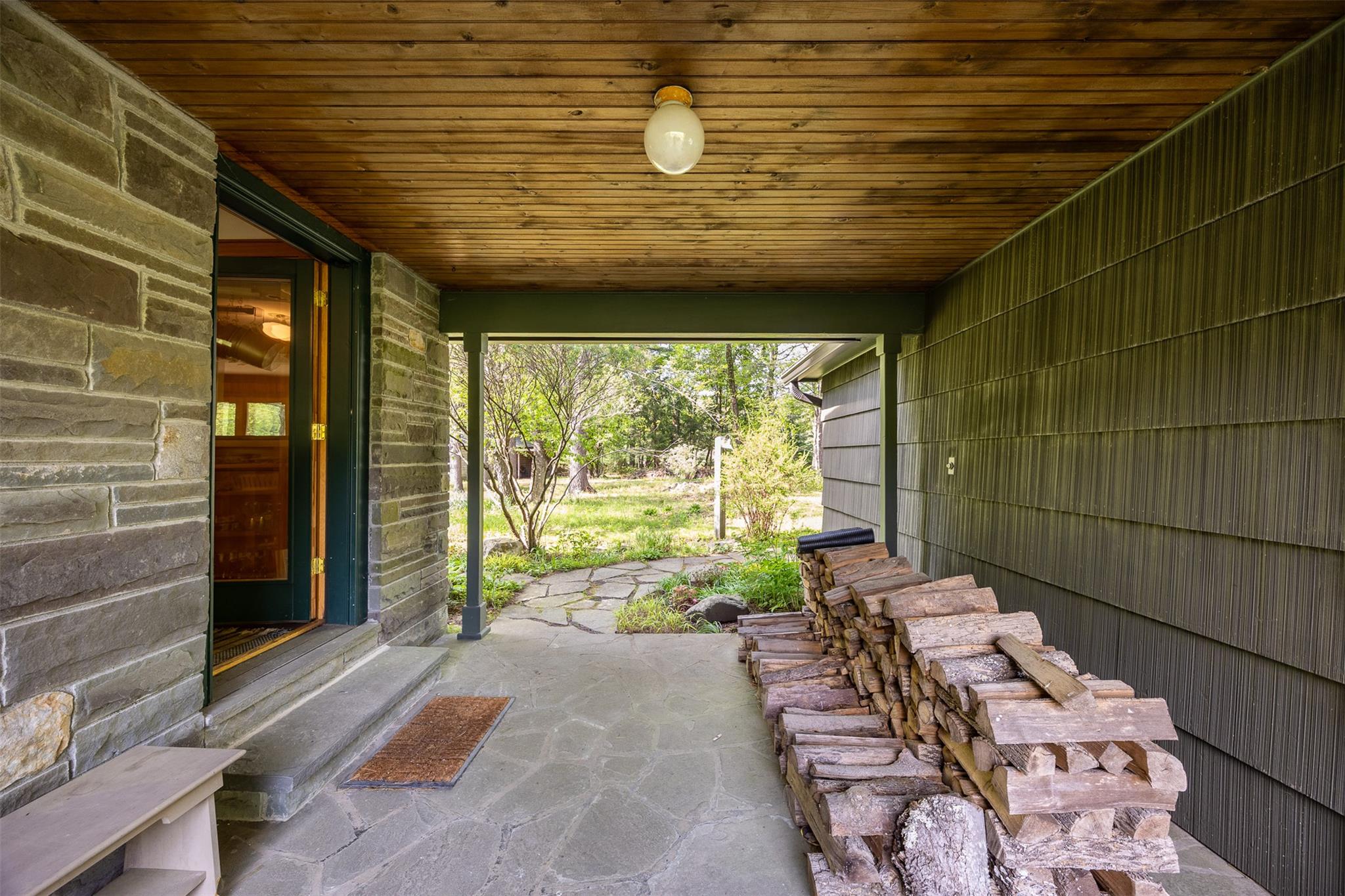 11 Louie Way, Woodstock, New York image 21