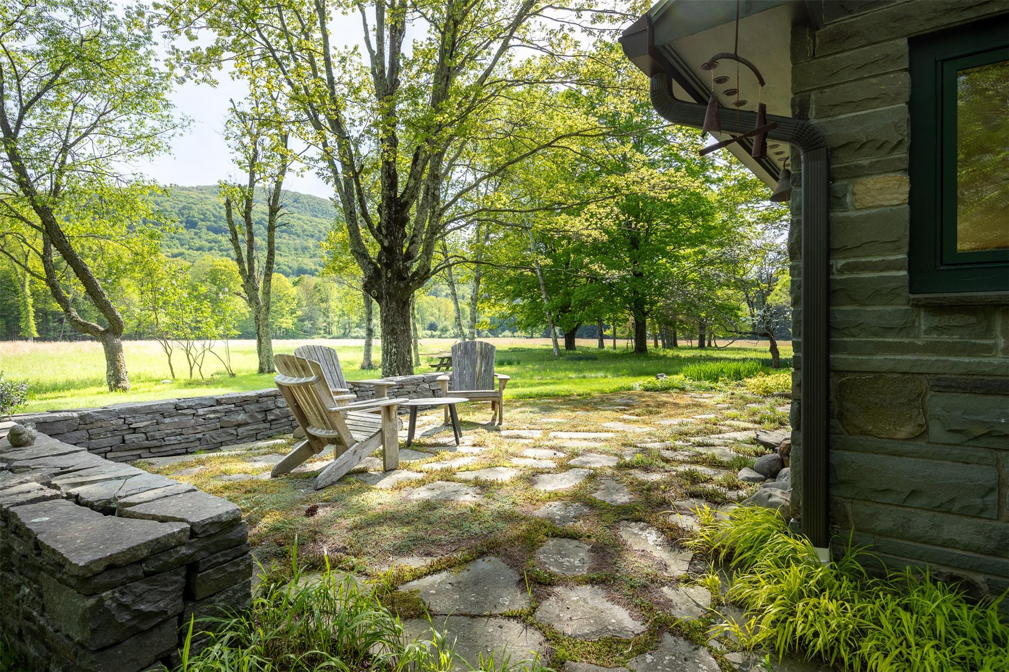 11 Louie Way, Woodstock, New York image 26