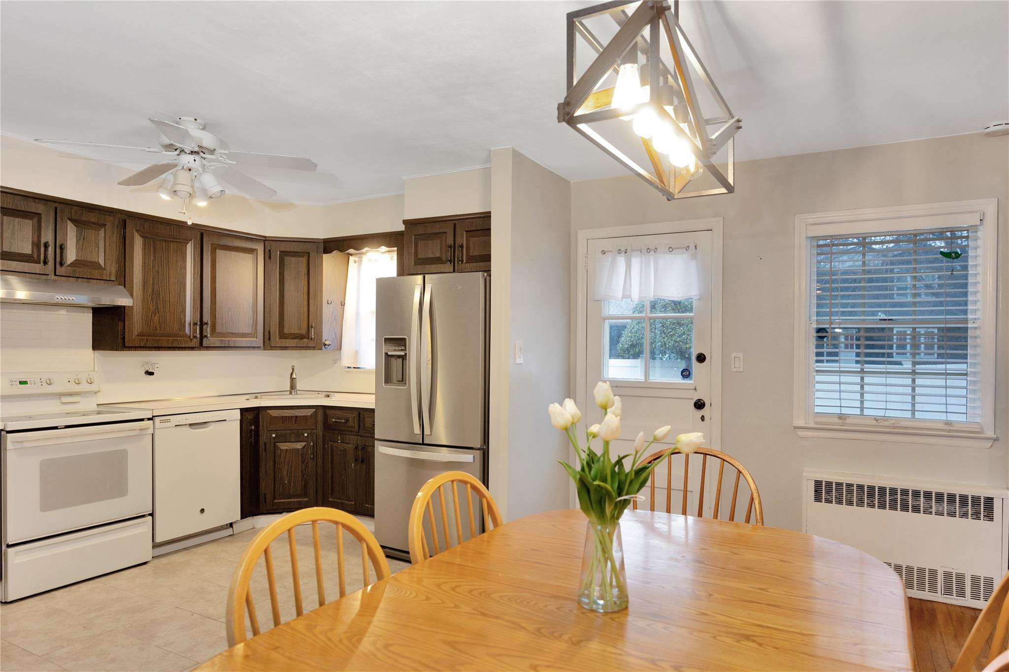 1493 N Meadow Road, Merrick, New York image 10