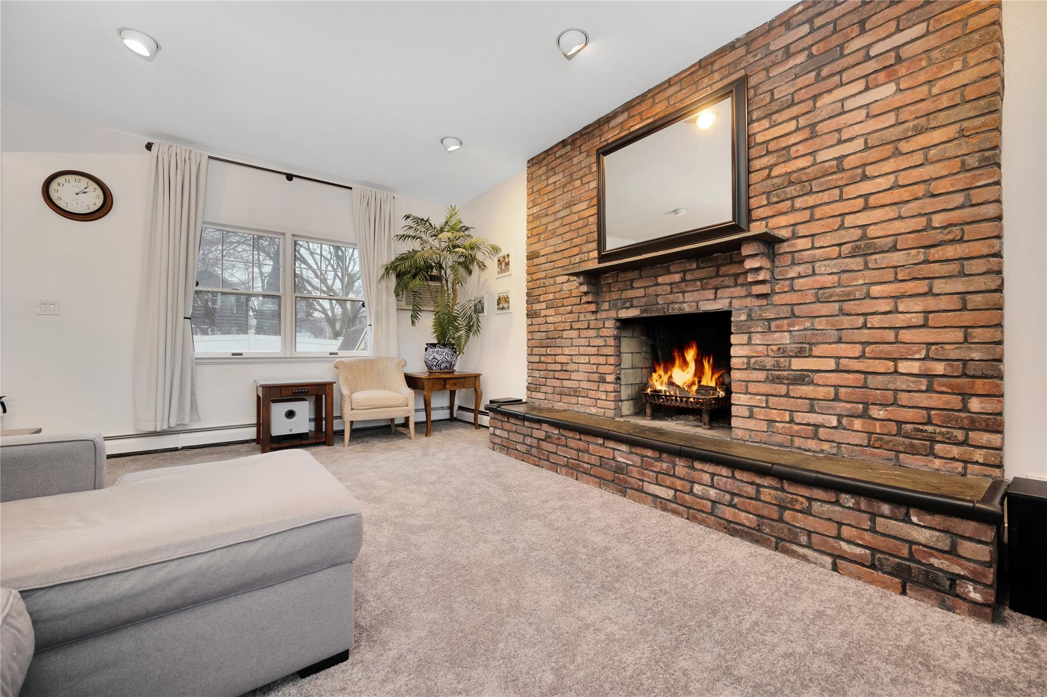 1493 N Meadow Road, Merrick, New York image 16
