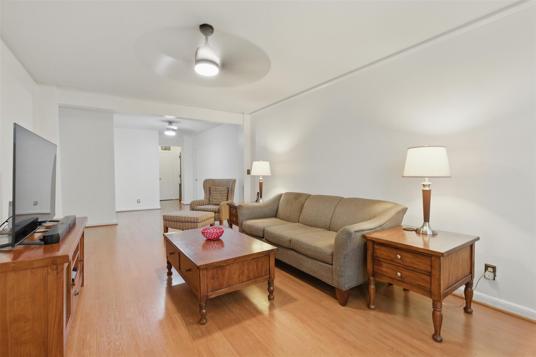 70 Sherman Avenue 2G