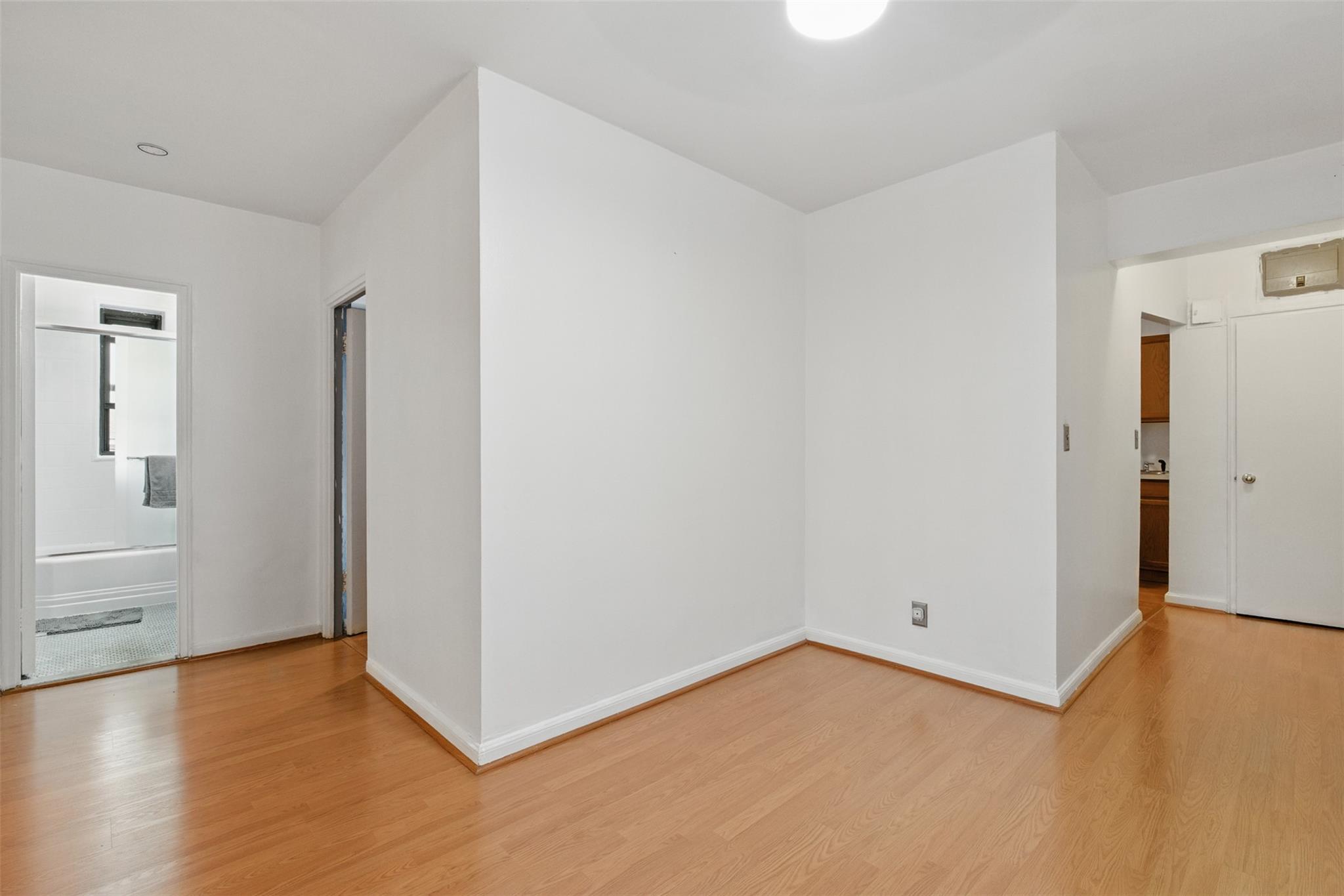 70 Sherman Avenue 2G