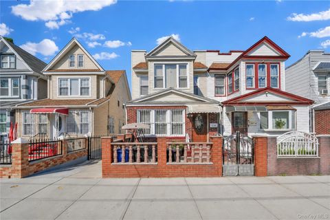 Mobile Home For Sale - 107-22 105 Street St<br/> Ozone Park, NY 11417