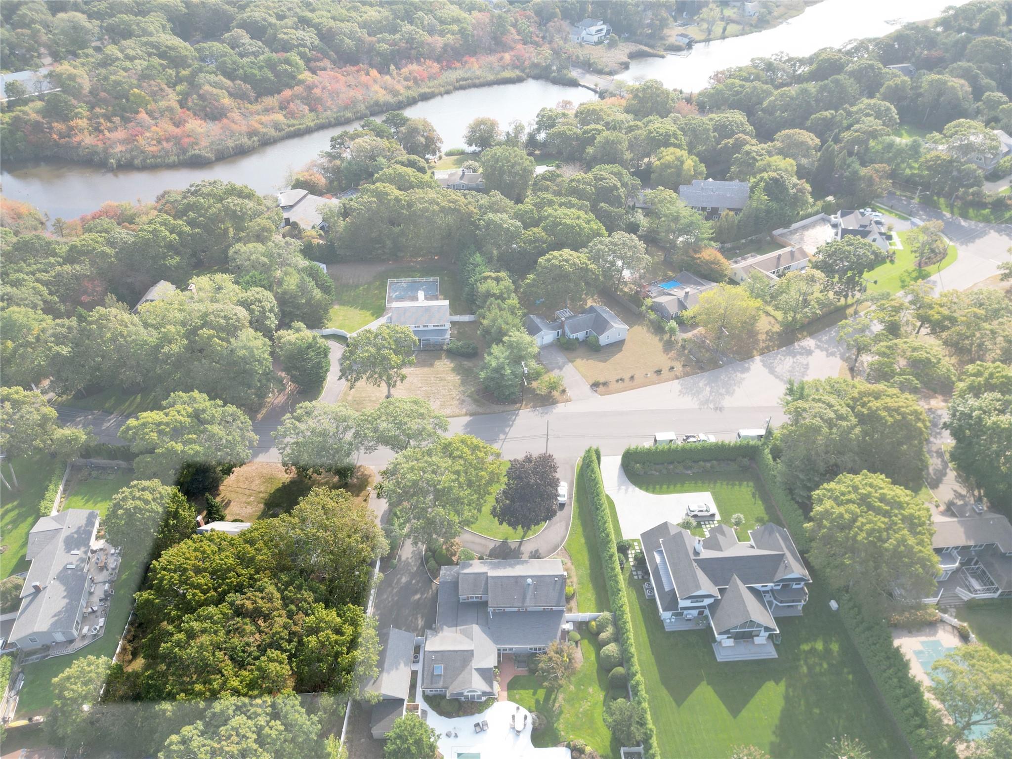 121 Aspatuck Road, Southampton, New York image 4