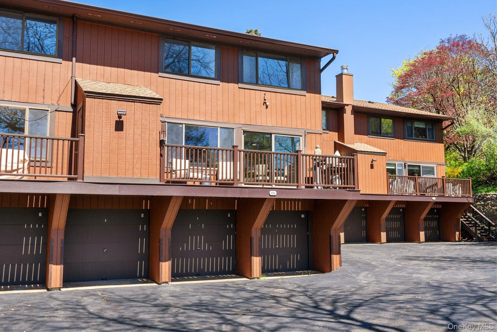Photo of 181 Martling Avenue, Tarrytown, NY 10591 (MLS # 1027726)