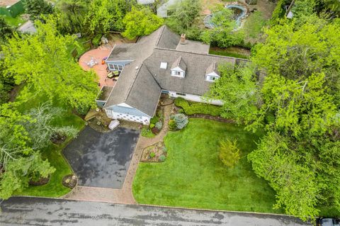 1302 Azure Place Hewlett Harbor NY 11557