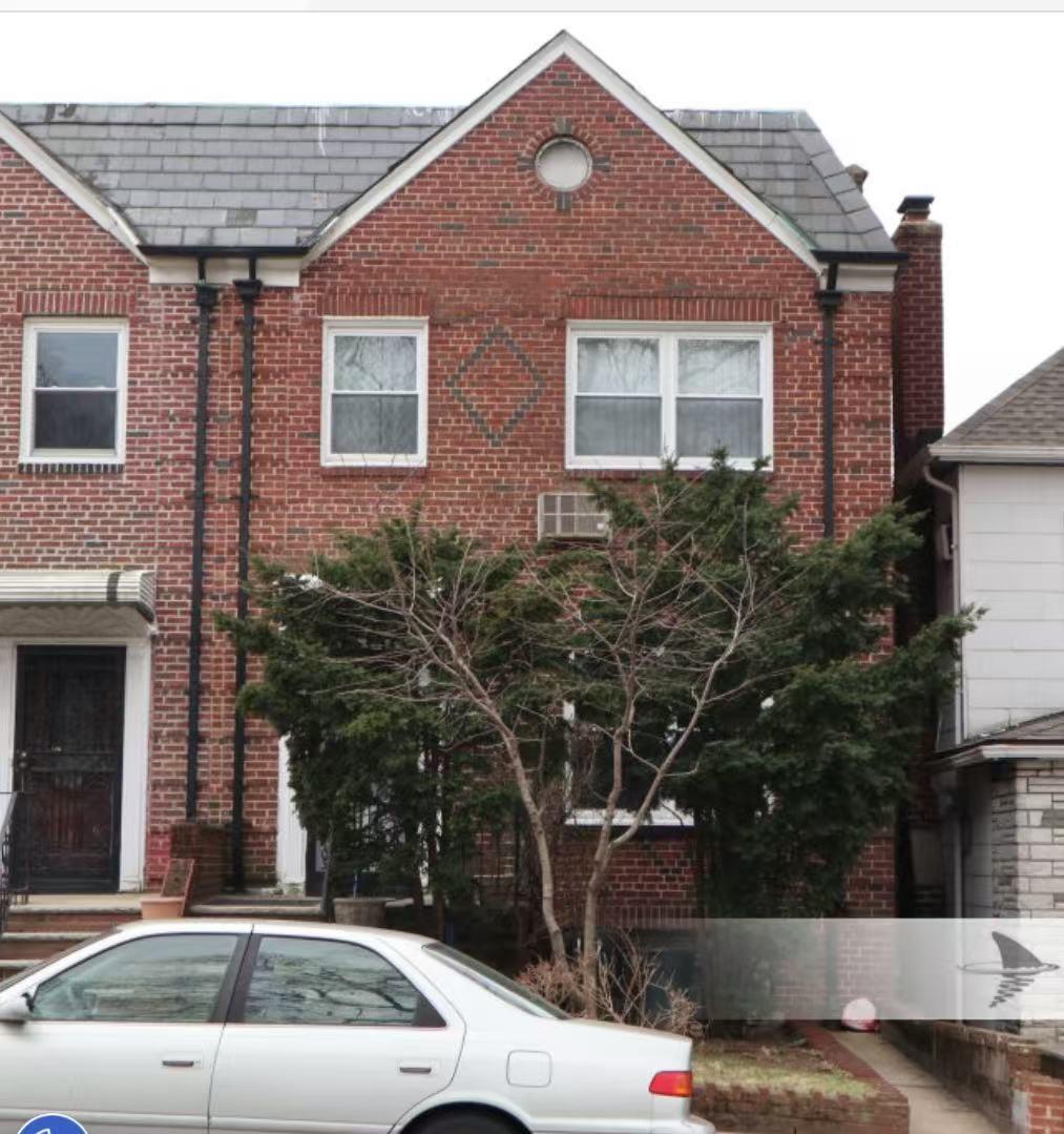 Property for Sale at 33rd Avenue, Flushing, Queens, NY - Bedrooms: 3 
Bathrooms: 2 
Rooms: 8  - $999,000