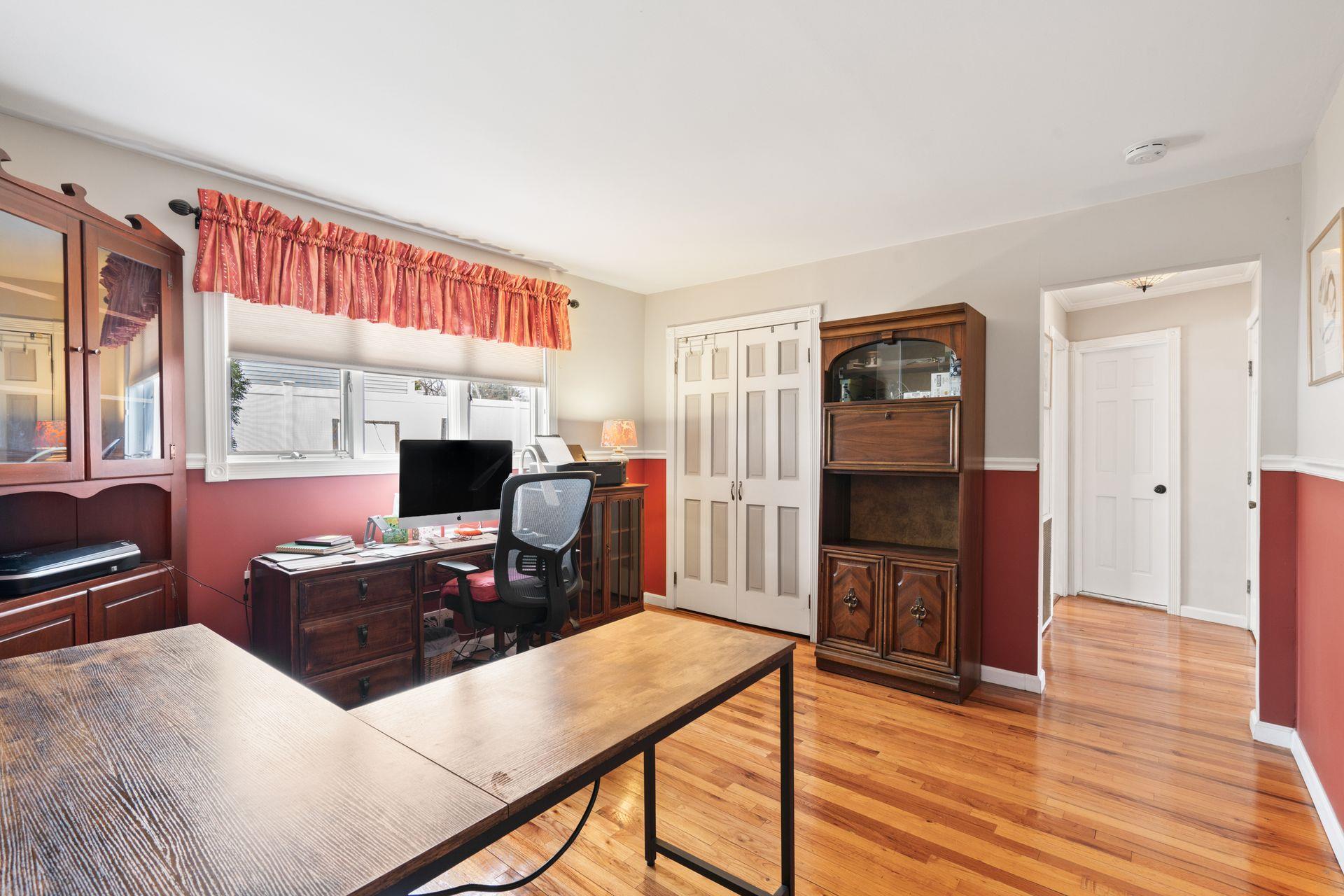 5 Sun Haven Lane, Commack, New York image 8