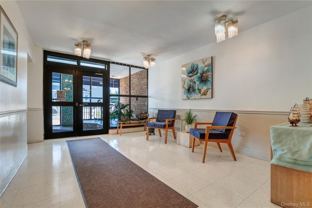 Photo of 133 Beach 120th Street #1E, Rockaway Park, NY 11694 (MLS # 949606)