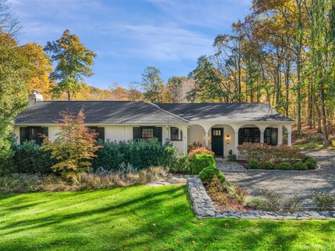 Photo of 92 East Street, South Salem, NY 10590 (MLS # 1064764)