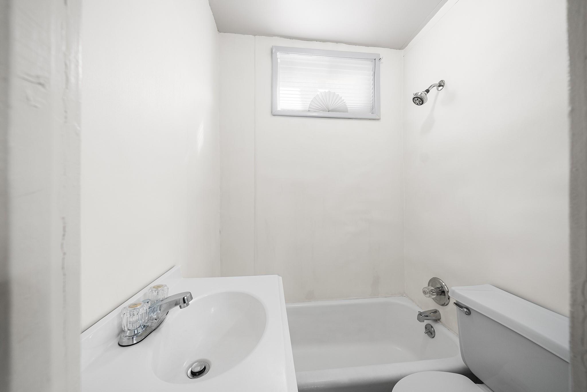 1005 Harrison Street, Uniondale, New York image 13