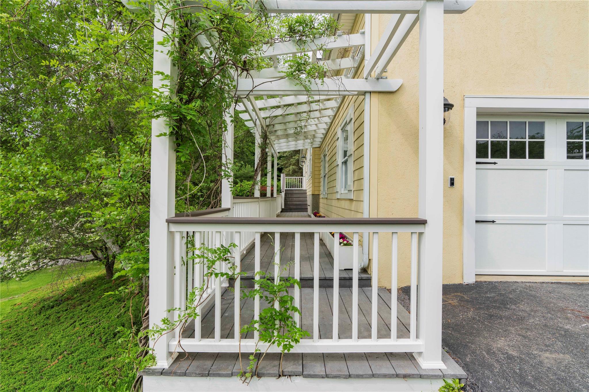 16 Charlotte Drive