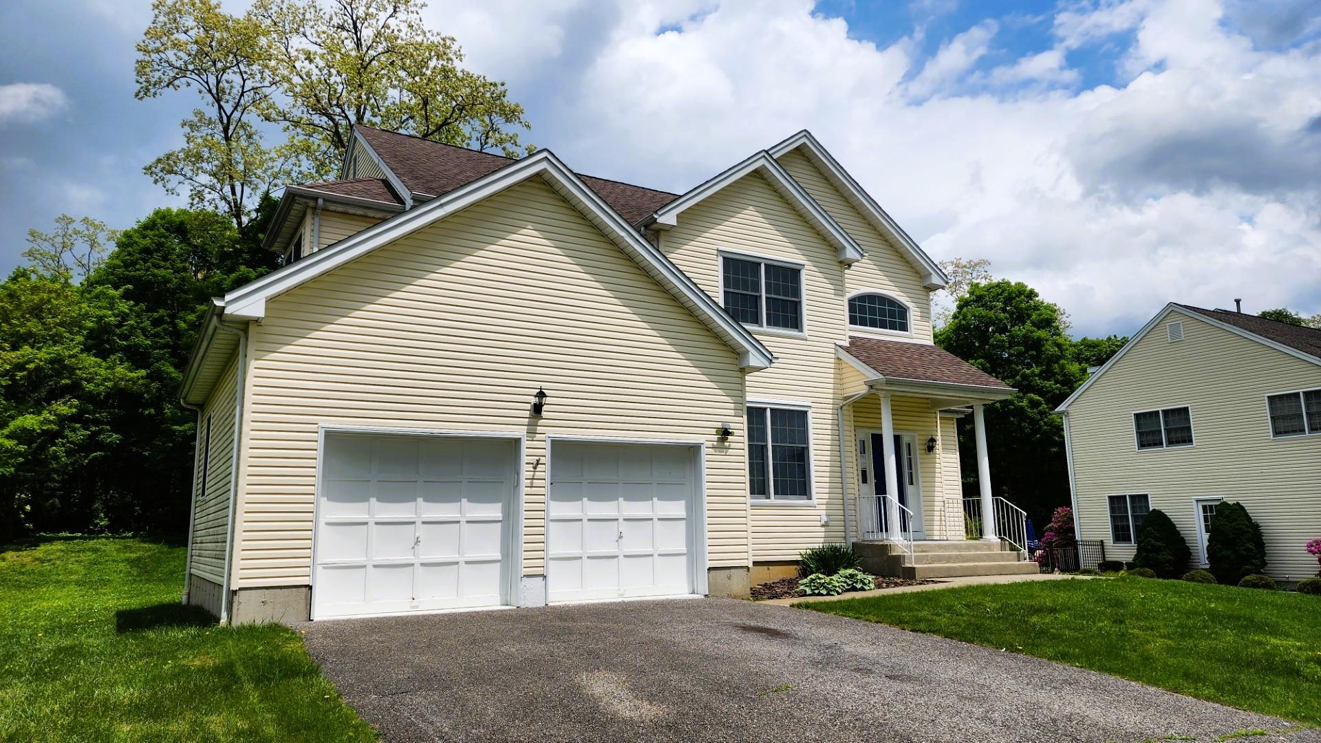 28 Hynard Place, Baldwin Place, New York image 3