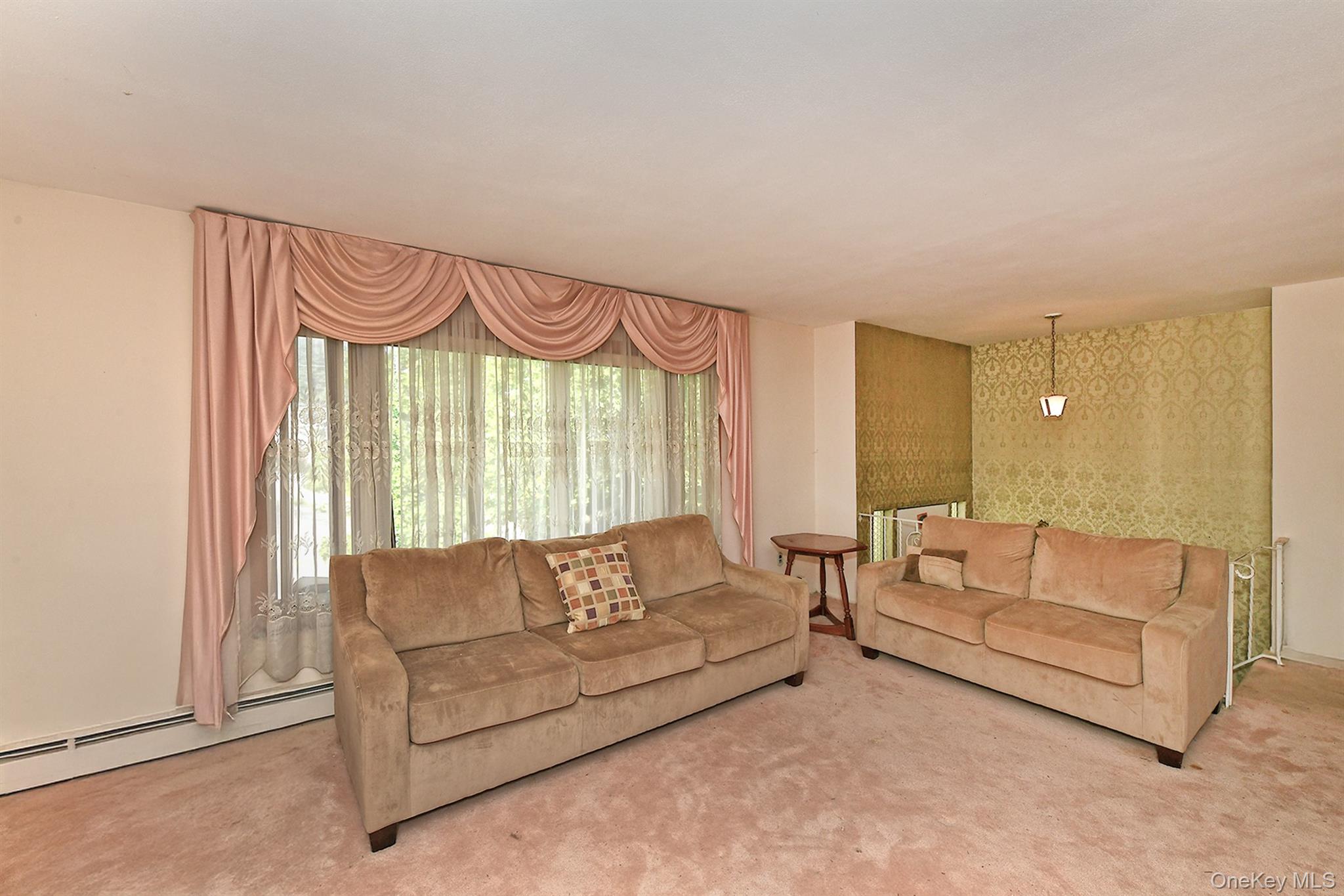 1699 Meadowbrook Road