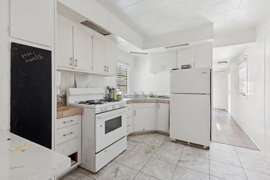 525-C7 Riverleigh Avenue, Riverhead, New York image 8