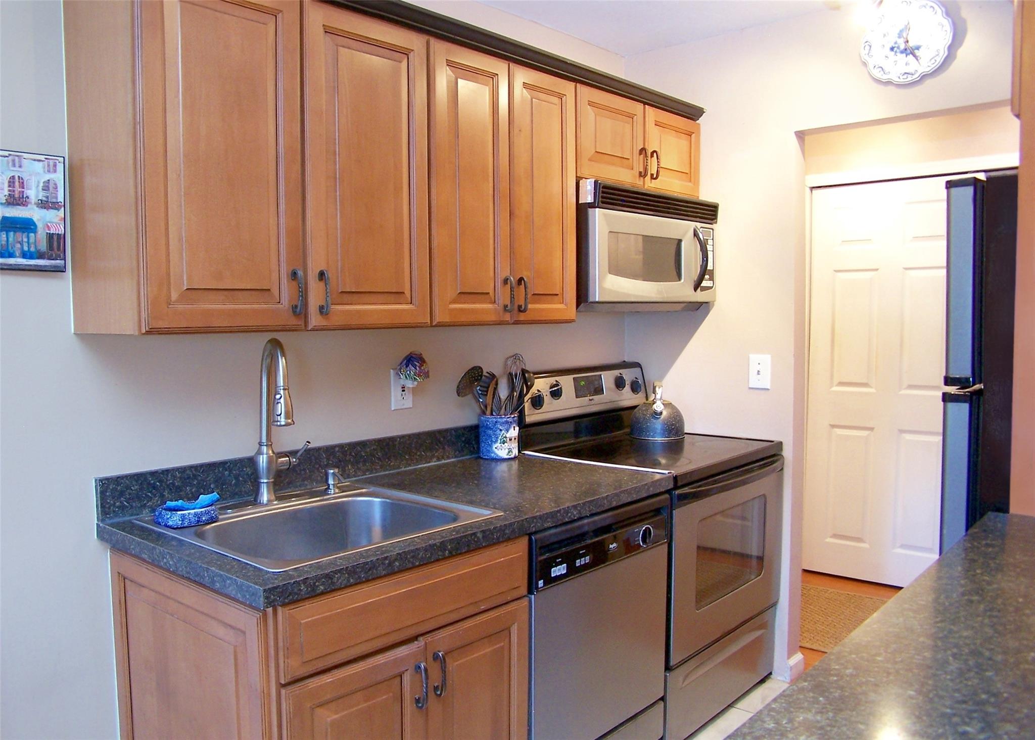 263 River Avenue #52, Patchogue, New York image 10