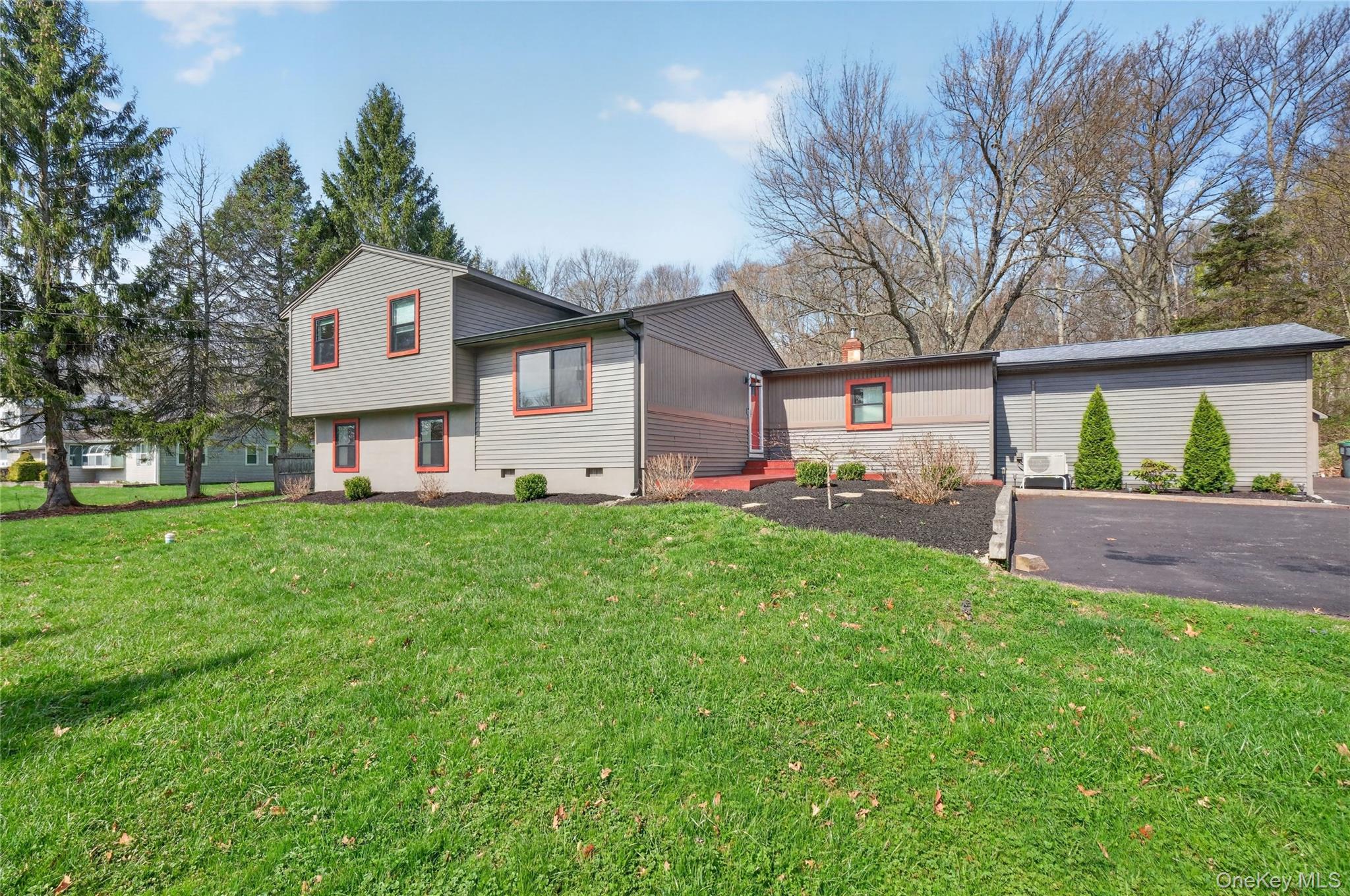 457 Forest Road
