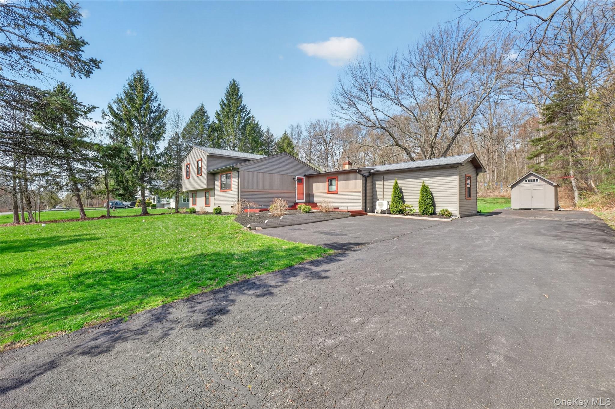 457 Forest Road