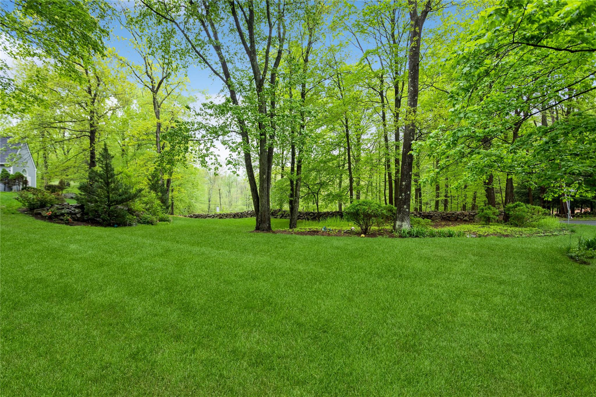 1 Canaan Circle, South Salem, New York image 43