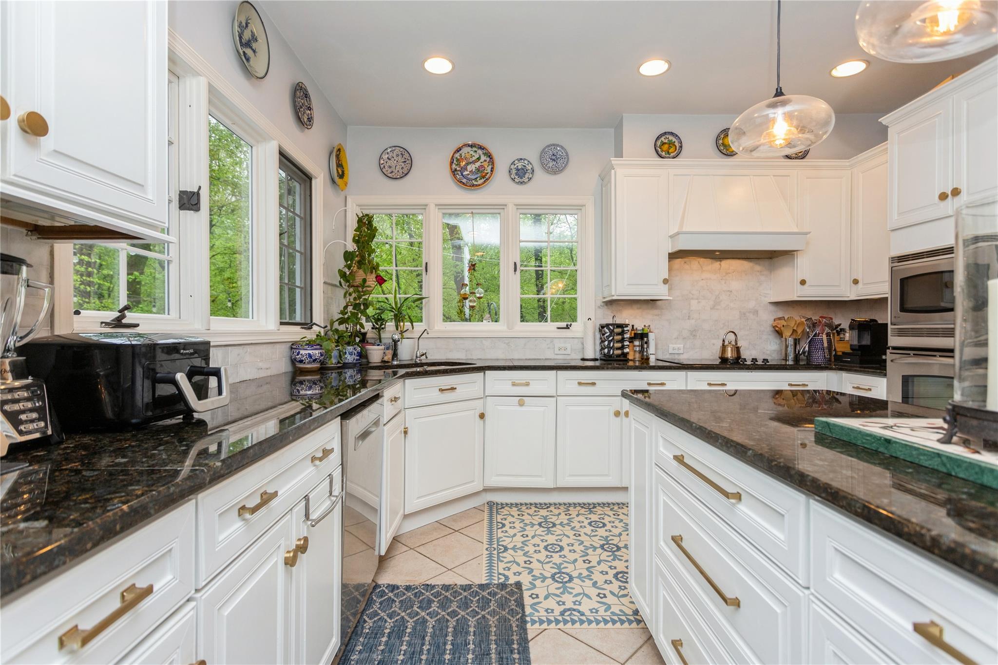 1 Canaan Circle, South Salem, New York image 17