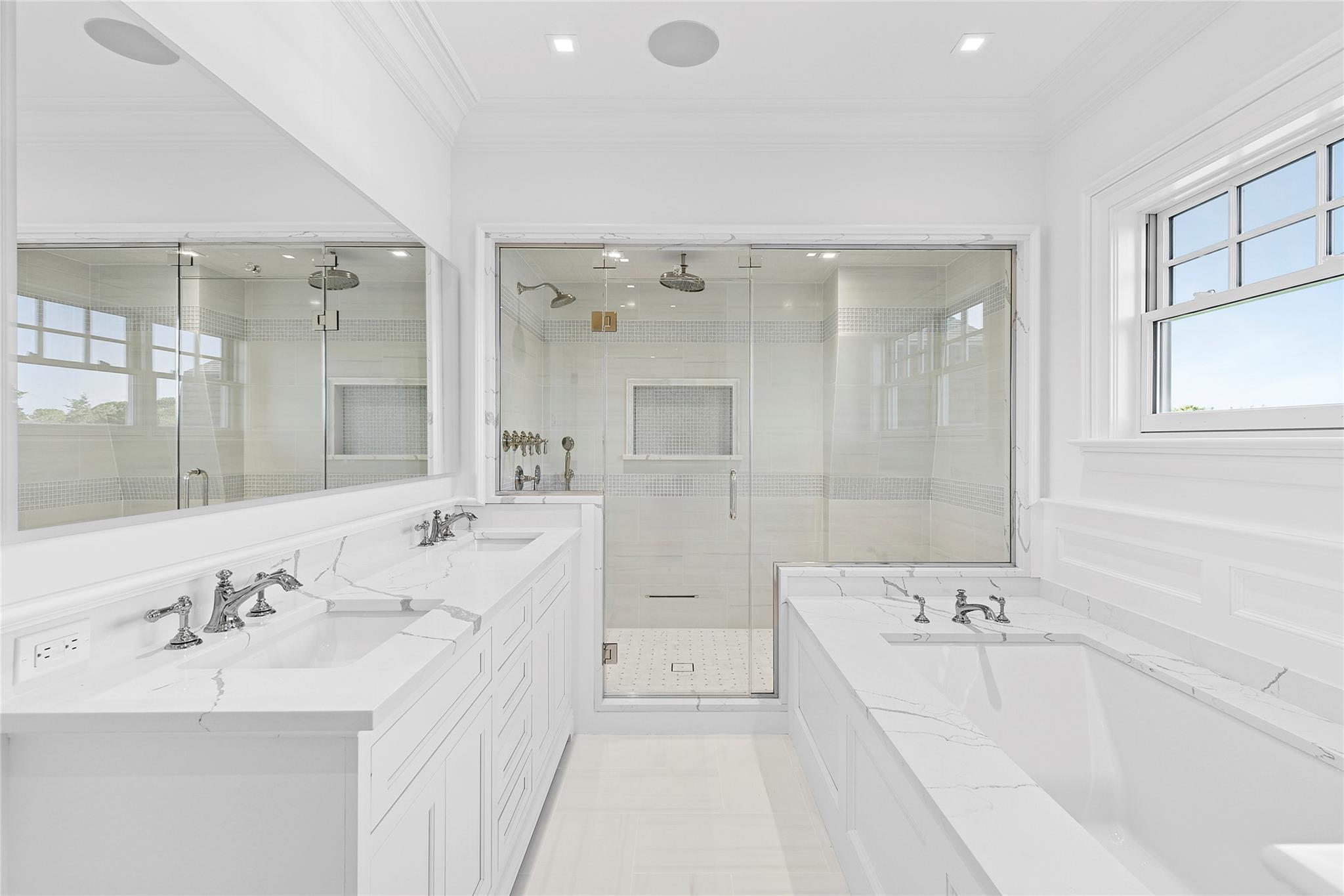 44 Club Lane, Remsenburg, New York image 13