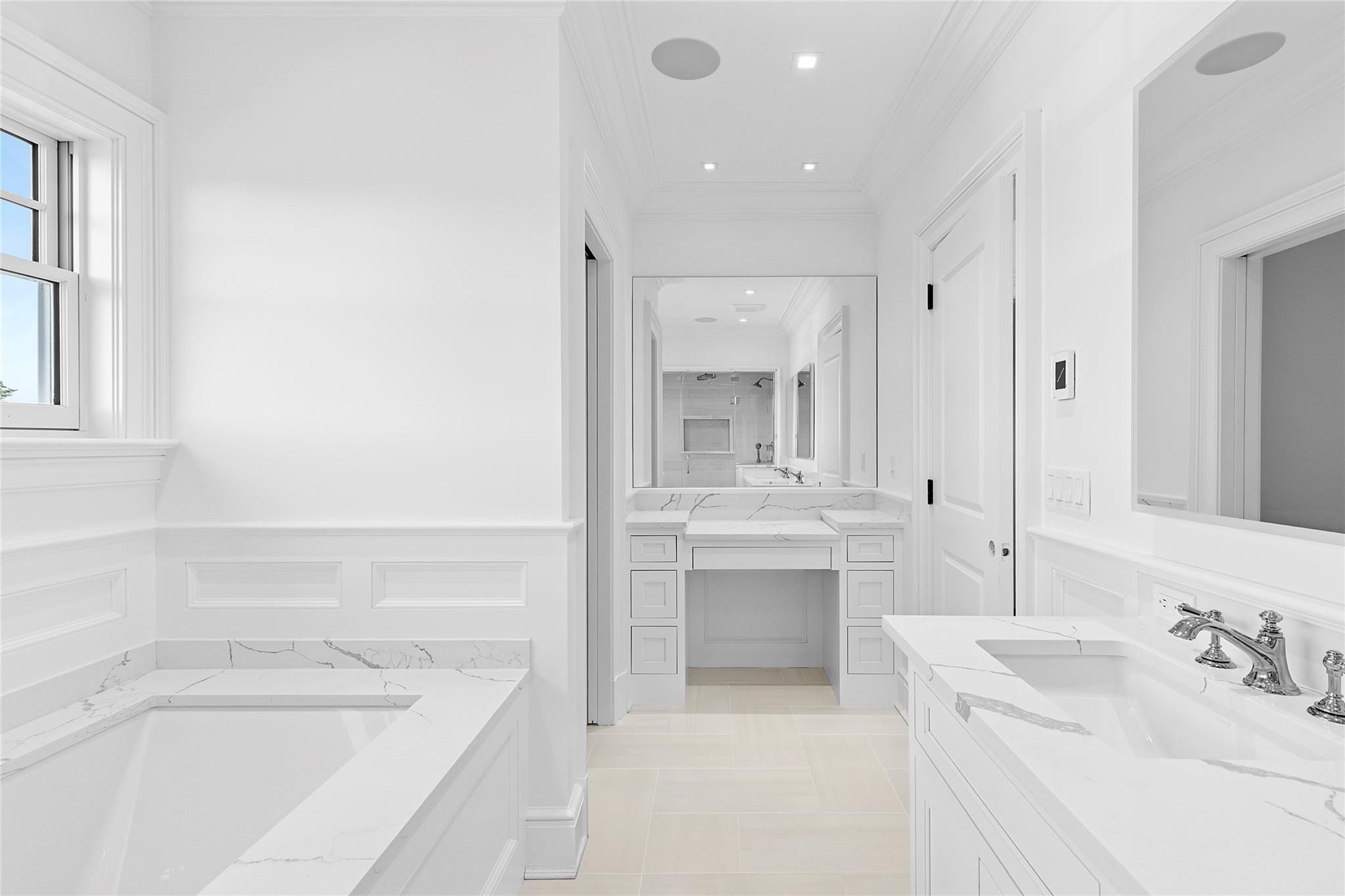 44 Club Lane, Remsenburg, New York image 14