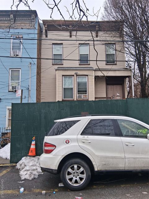 Vacant Land For Sale - 384 E 155th Street<br/> Bronx, NY 10455