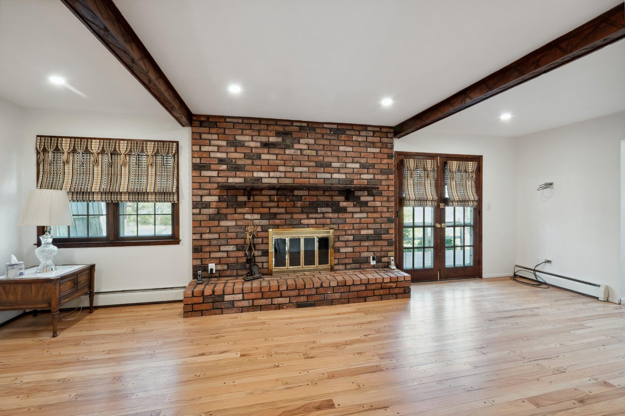4 N Penn Court, Dix Hills, Florida image 12
