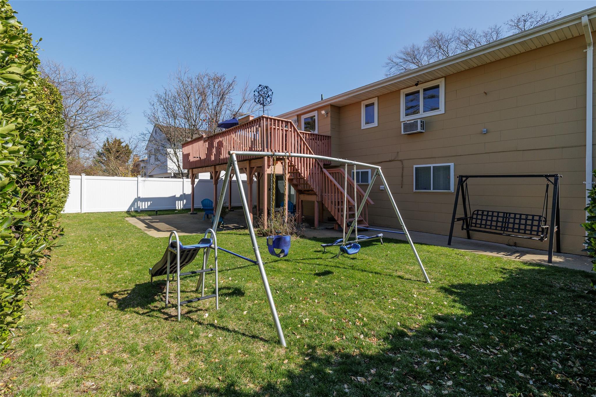 2479 Kerry Lane, Bellmore, New York image 21