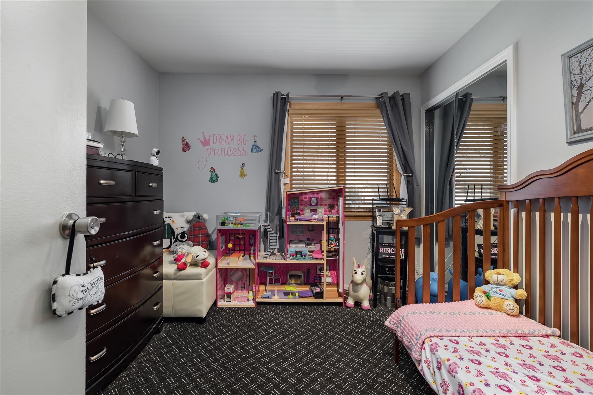 2479 Kerry Lane, Bellmore, New York image 14