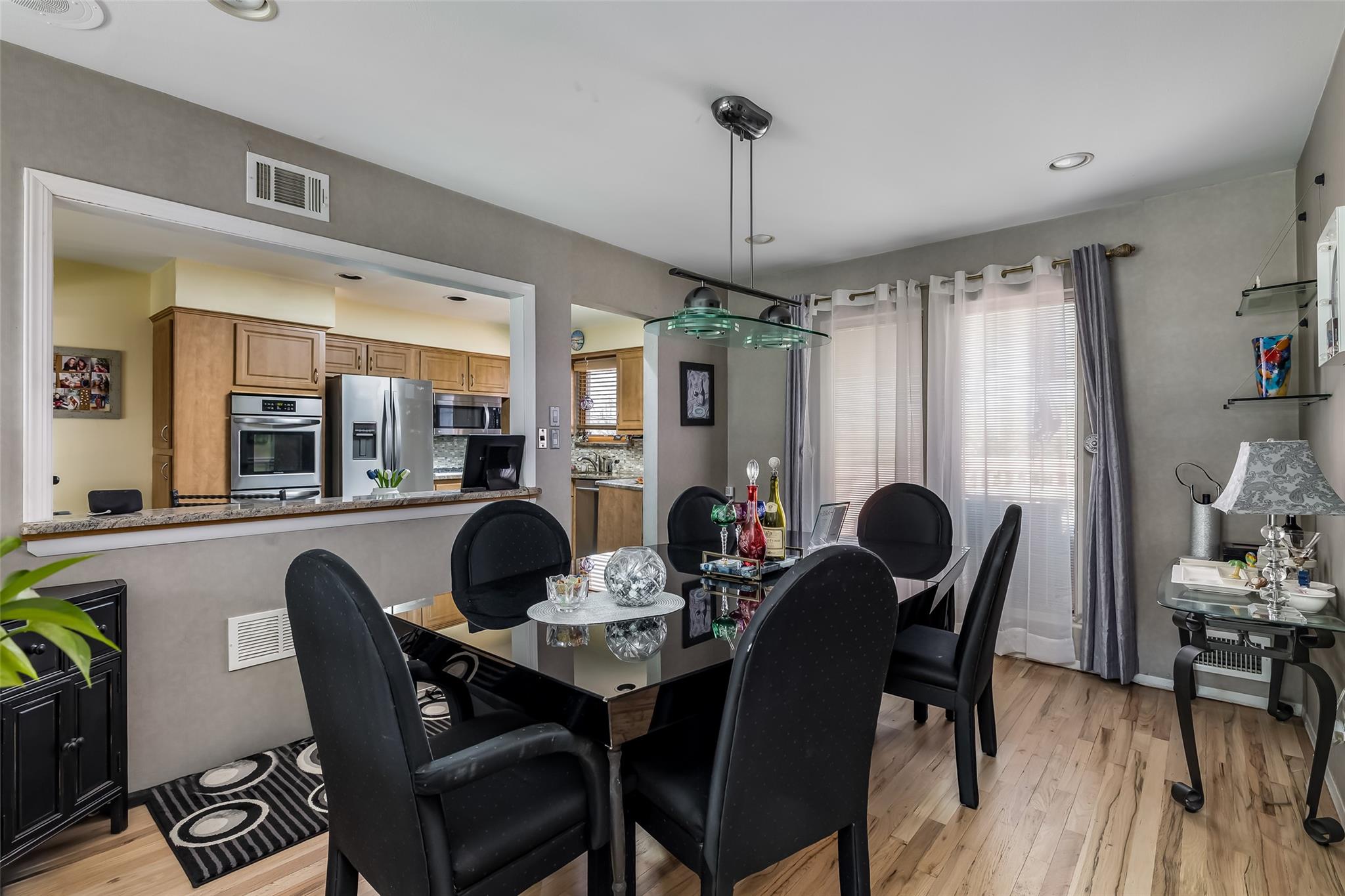 2479 Kerry Lane, Bellmore, New York image 7