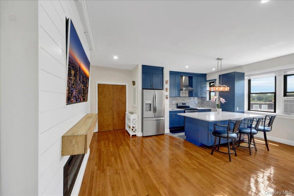 4784 BOSTON POST RD APT B43, PELHAM, NY 10803 - Image c533fa6e72d5ea98bcf46fb0d8e88689/3084958144