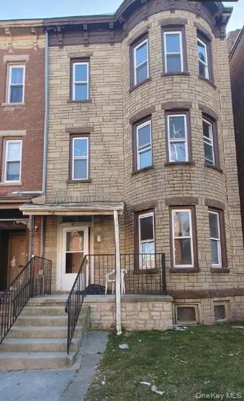 Multifamily For Sale - 99 Overlook Place<br/> Newburgh, NY 12550