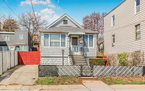 123 Glover Avenue, Yonkers, NY 10704 - #: 844095