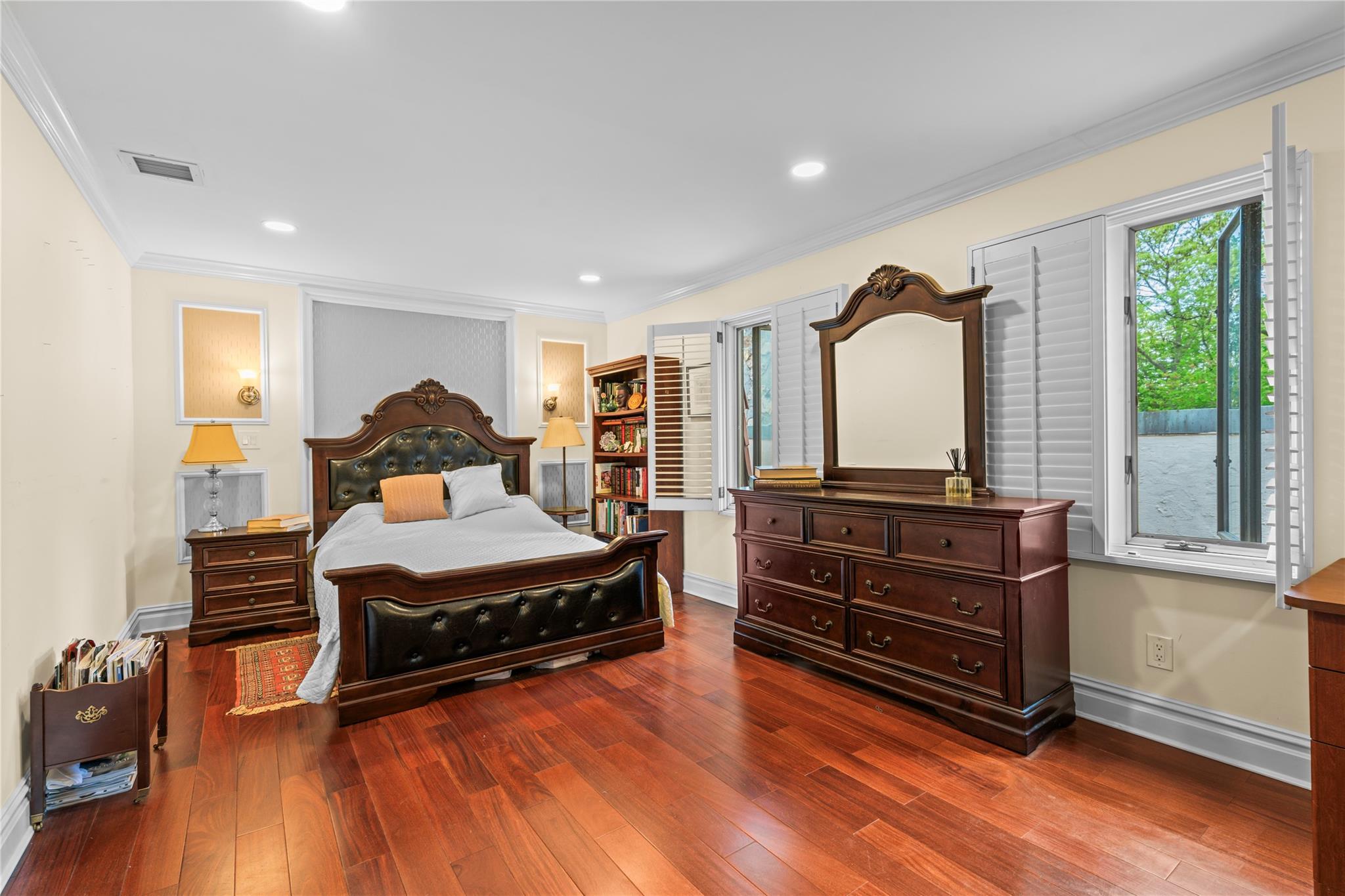 8 Trusdale Drive, Old Westbury, New York image 22