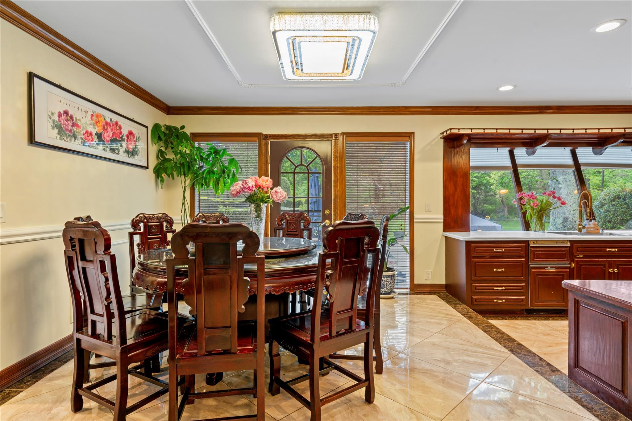 8 Trusdale Drive, Old Westbury, New York image 8