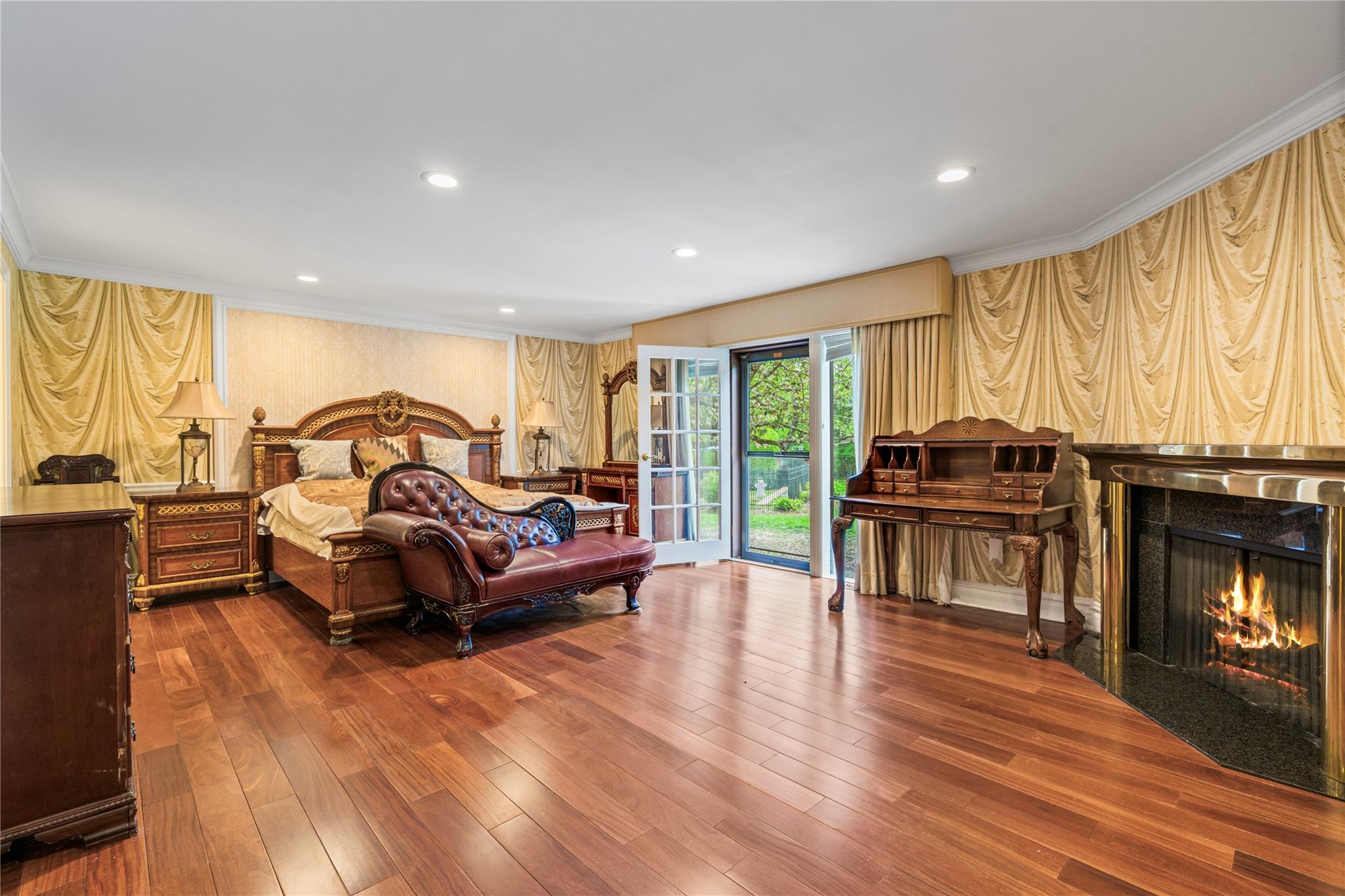 8 Trusdale Drive, Old Westbury, New York image 18
