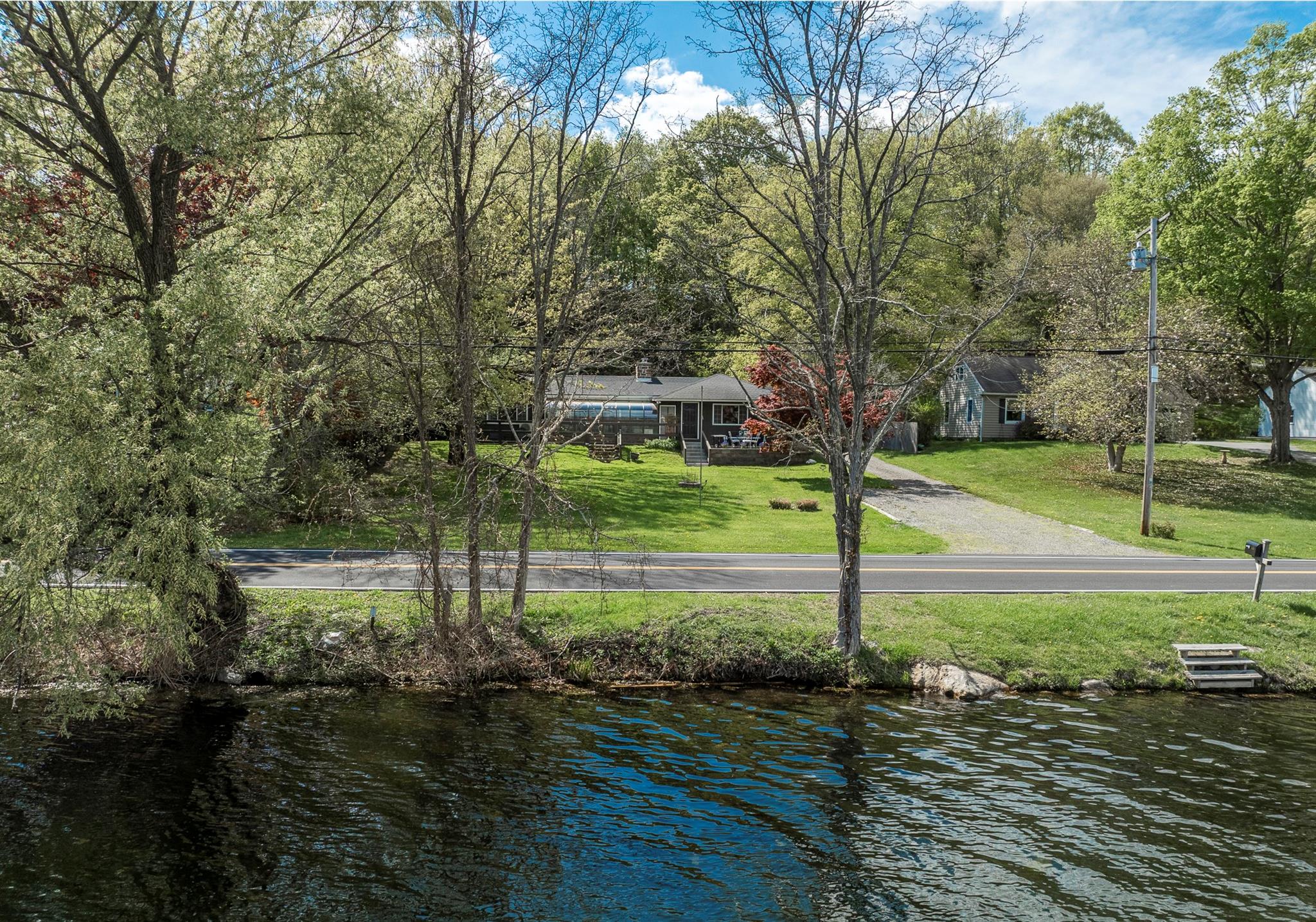 119 W Hunns Lake Road, Stanfordville, New York image 2