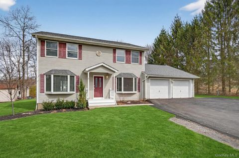 Homes For Sale - 82 Walton Terrace<br/> Monroe, NY 10950