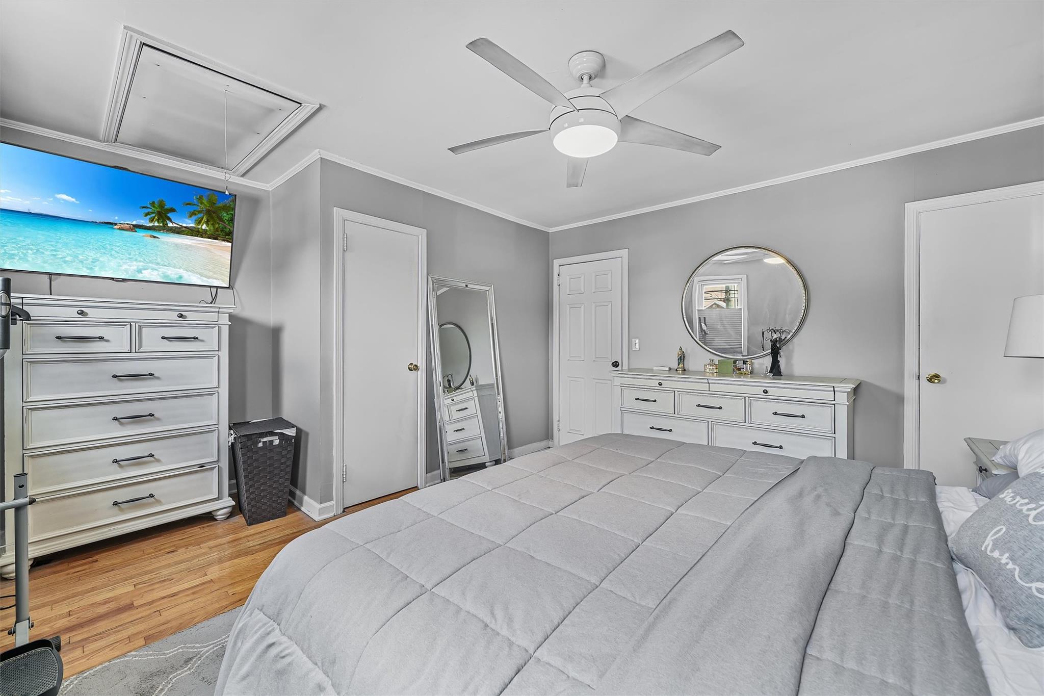 2808 Philip Avenue, Bronx, New York image 24