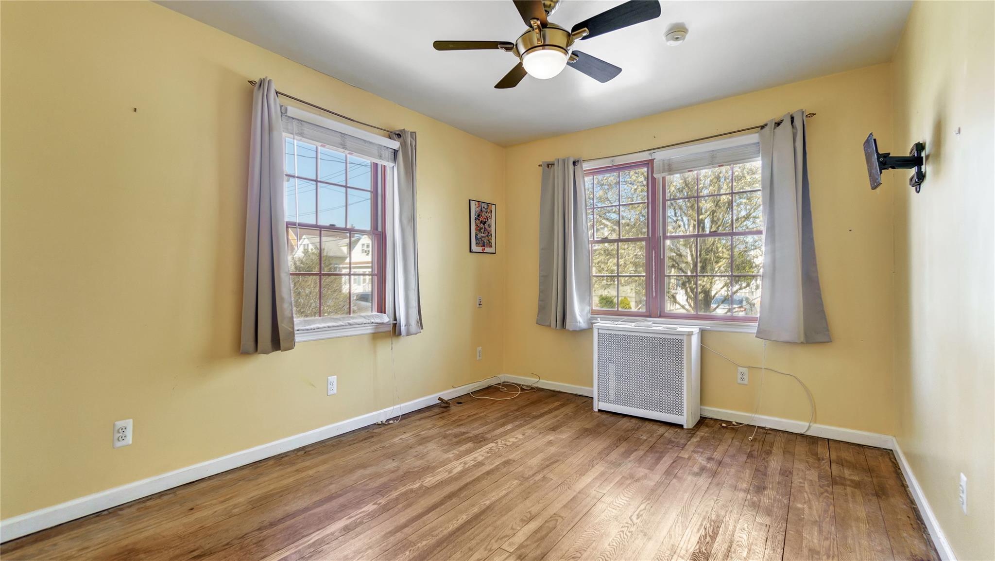 64 Barwick Street, Floral Park, New York image 10