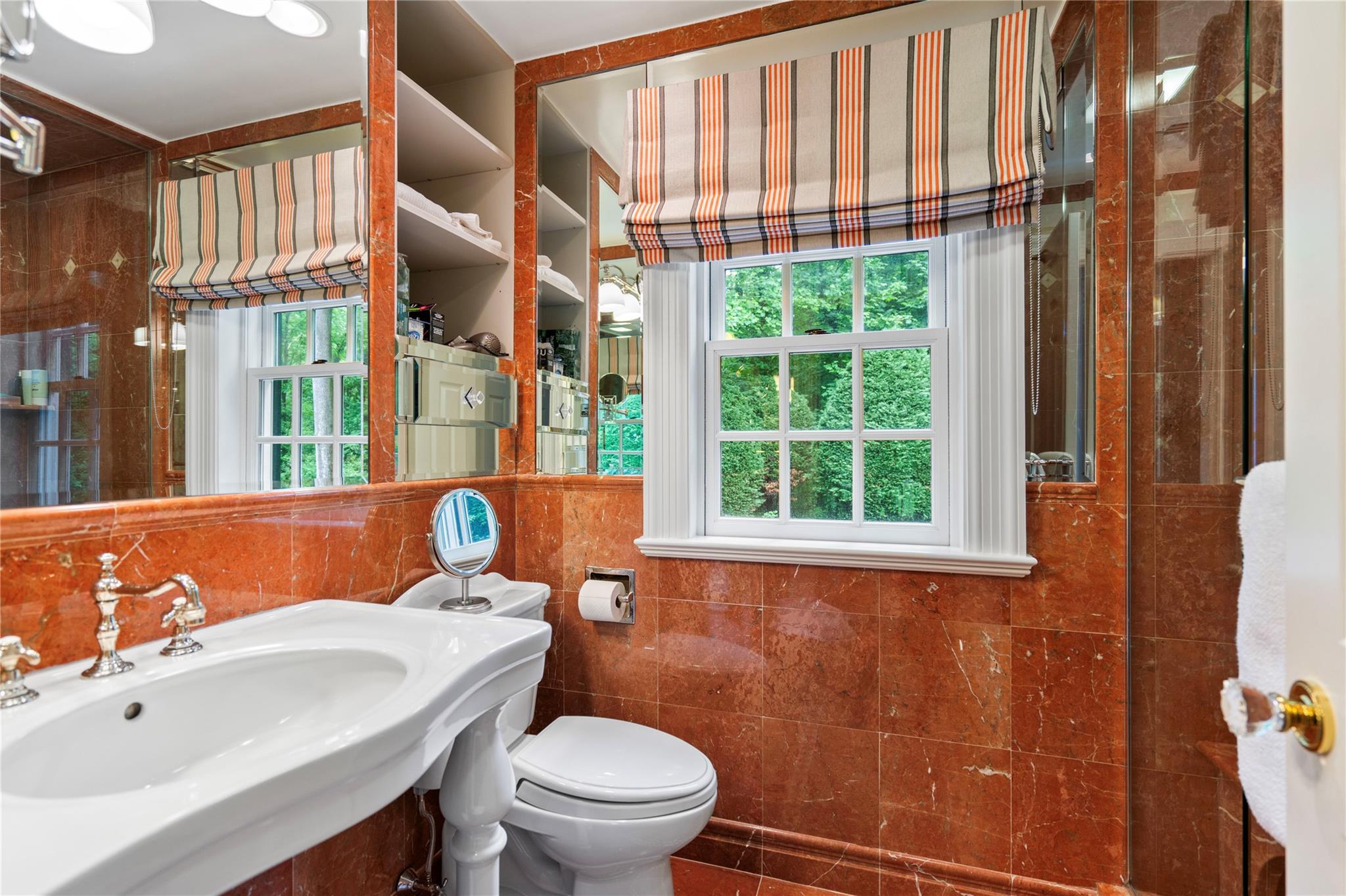 161 Piping Rock Road, Locust Valley, New York image 47