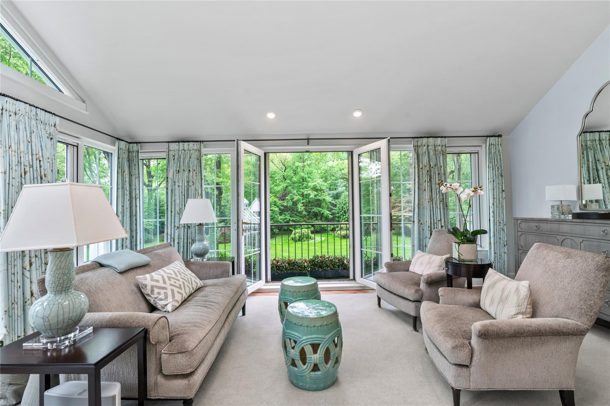 161 Piping Rock Road, Locust Valley, New York image 18