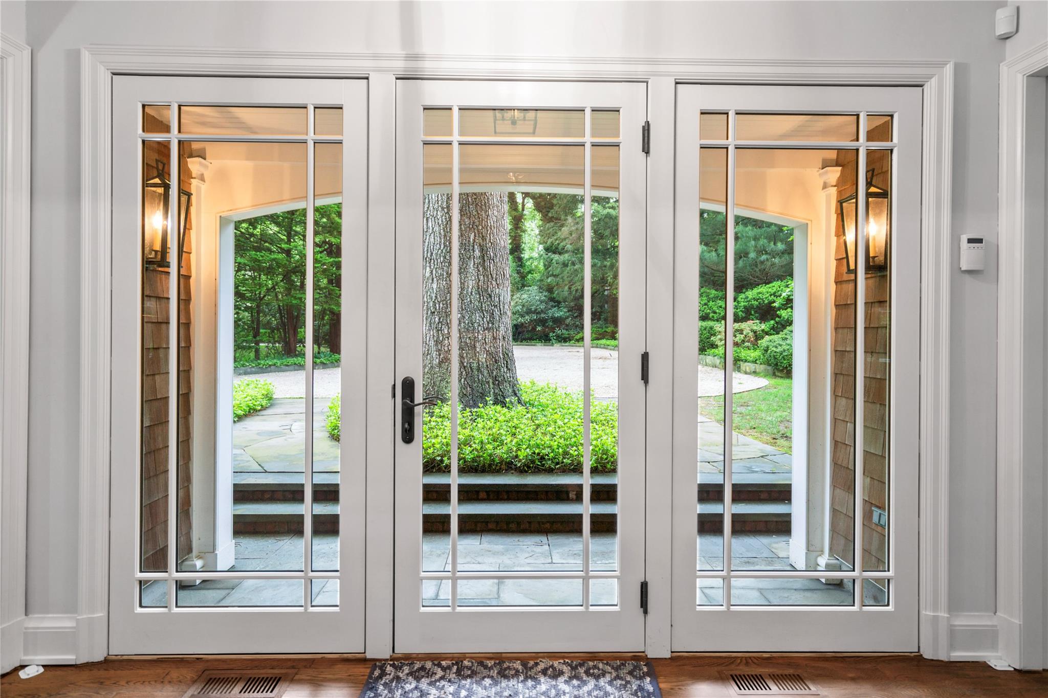 161 Piping Rock Road, Locust Valley, New York image 30